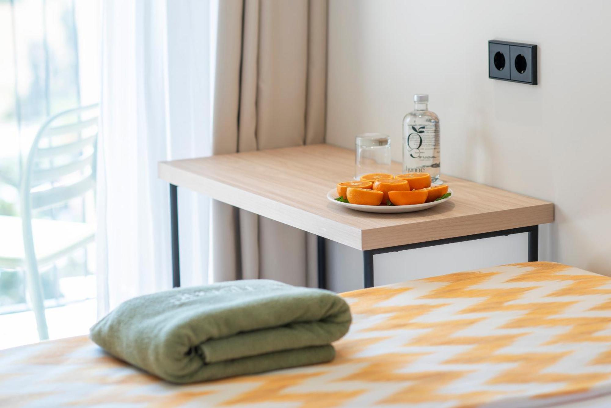 Single Room - Unlimited Brunch